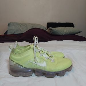 Nike air vapormax se luminous green